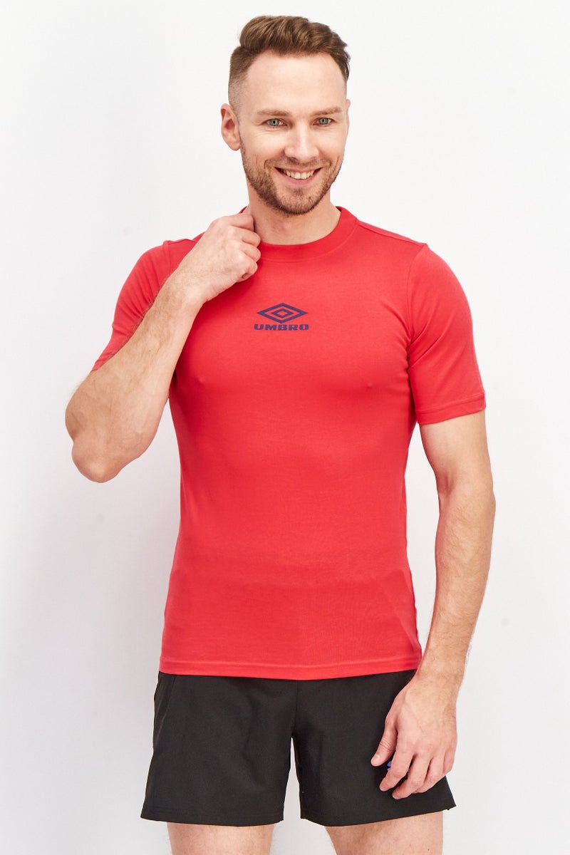 umbro Men Sportswear Fit Short Sleeve Training T shirt, Red - Image 1