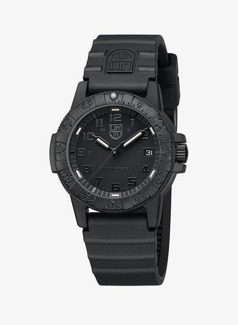 Luminox Unisex Analog Round Shape Rubber Wrist Watch XS.0301.BO.L - 39 Mm - Image 3