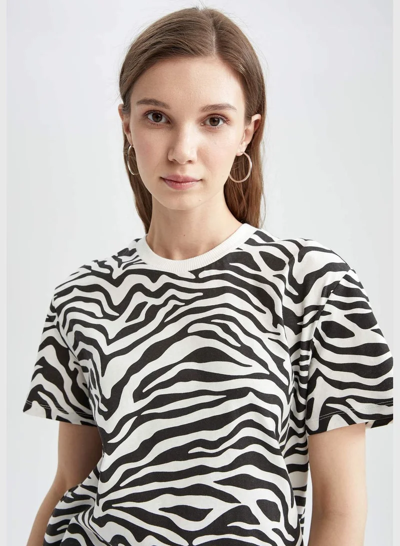DeFacto Relax Fit Short Sleeve Zebra Printed T-Shirt