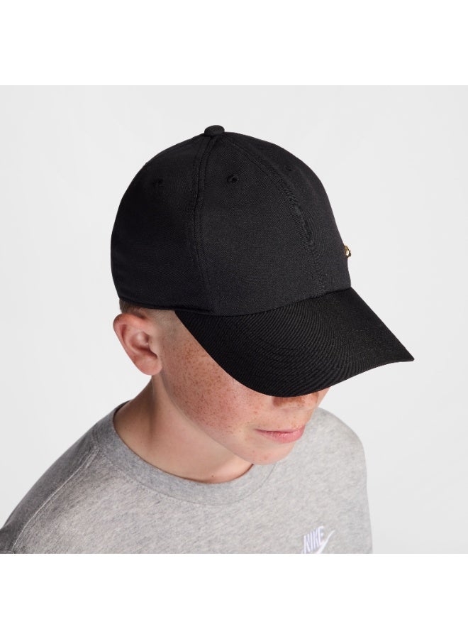 Nike Dri-FIT Club Kids Unstructured Metal Swoosh Cap - Image 2