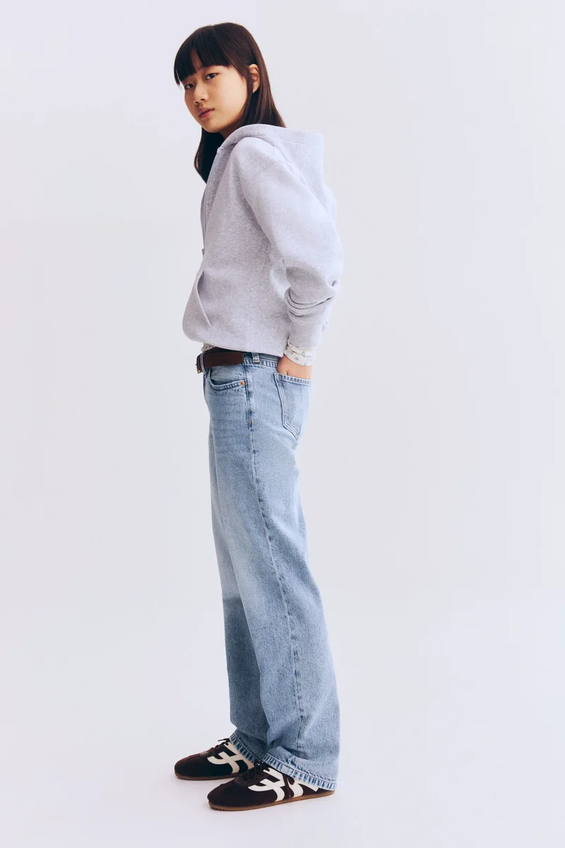 اتش اند ام جينز بقصّة ساق مستقيمة