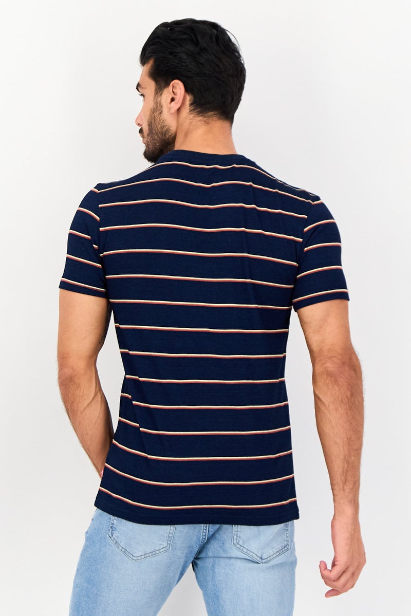 Levi's تي شيرت رجالي بأكمام قصيرة وياقة دائرية، مخطط، متعدد الألوان - Image 3