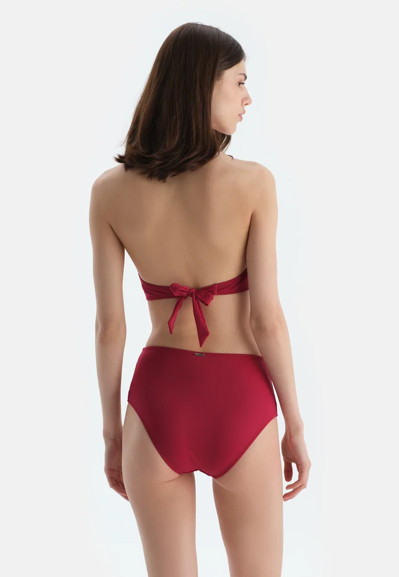 dagi Red Minimizer Bikini Top