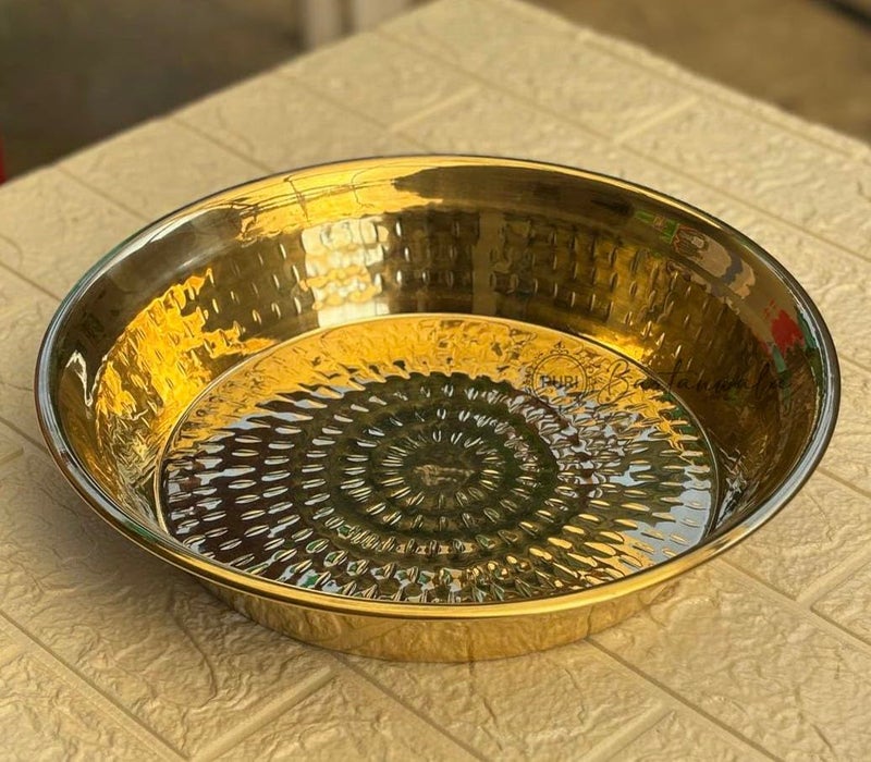 PURI Bartanwala - Brass/Pital Parat Indian Authentic Utensils for Kneading Dough/Aatta Gundh Parat - Hammered Polished - Size 13 Inch / 33 cms - Image 1