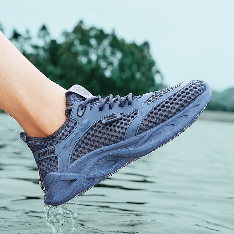 25 New Summer Men'S Shoes, Fashionable Cut Out Large Mesh Breathable Outdoor River Tracing Shoes, Leisure Travel Mountaineering Sports Shoes - Image 2