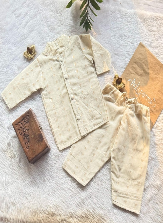 Picksparrow طقم بيجاما وقميص كورتا للأطفال الرضع من Picksparrow (قلوب) (كريمي، 6-12 شهرًا) - Image 3