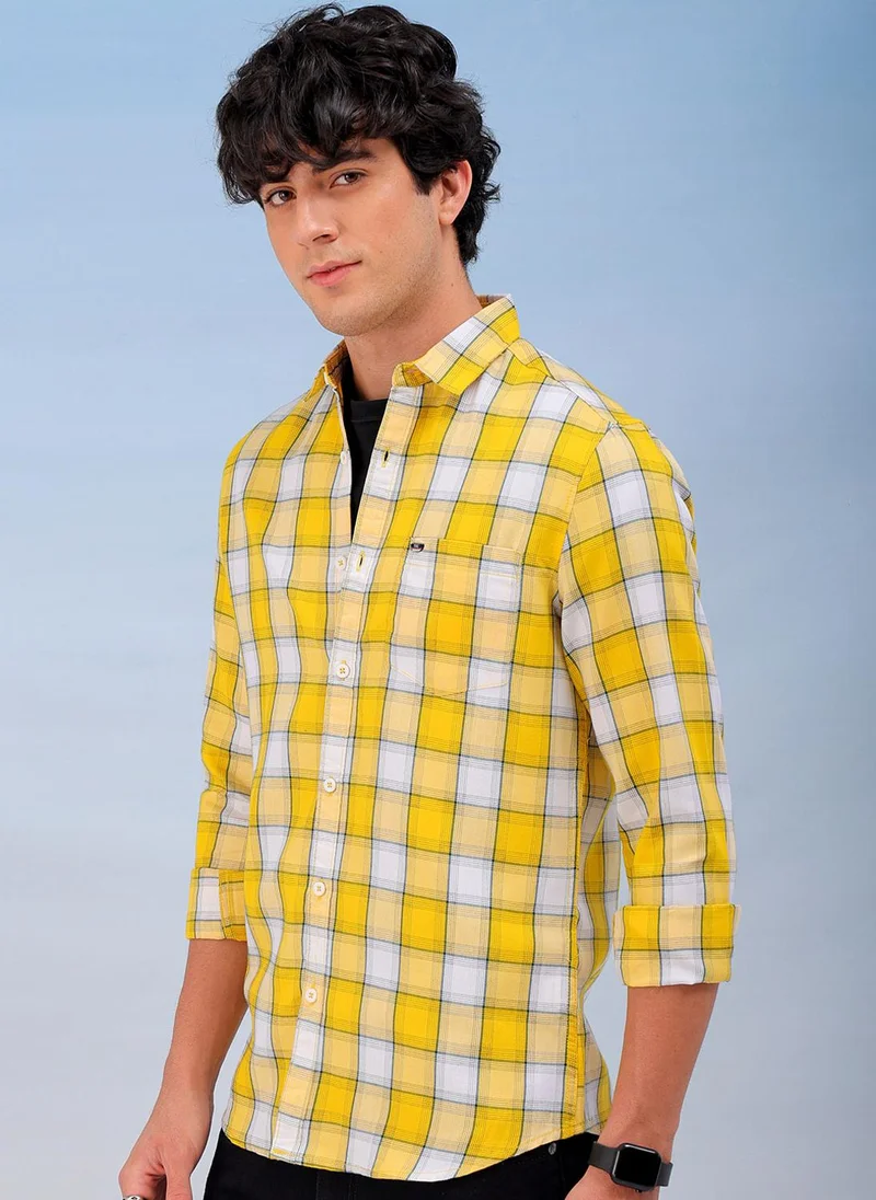 The Indian Garage Co Men Slim Fit Checkered Full Sleeves Cutaway Collar Casual Shirt