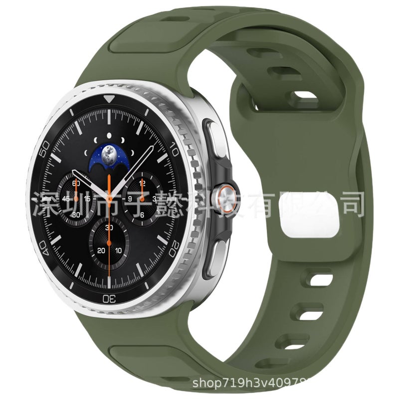 سوار ساعة ذكية رياضي من السيليكون متوافق مع Samsung Galaxy Watch 8 Classic بملاءمة قابلة للتعديل وحزام ناعم للاستبدال اليومي باللون أزرق قابل للتعديل - Image 4