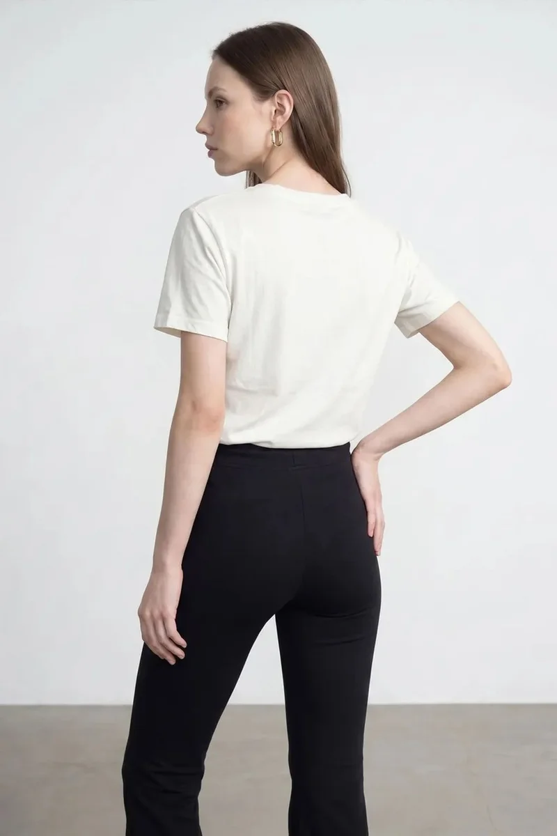 Dilvin Dusty White DILVIN Cotton Tencel V-Neck Short-Sleeve Blouse for Women | Best Price UAE
