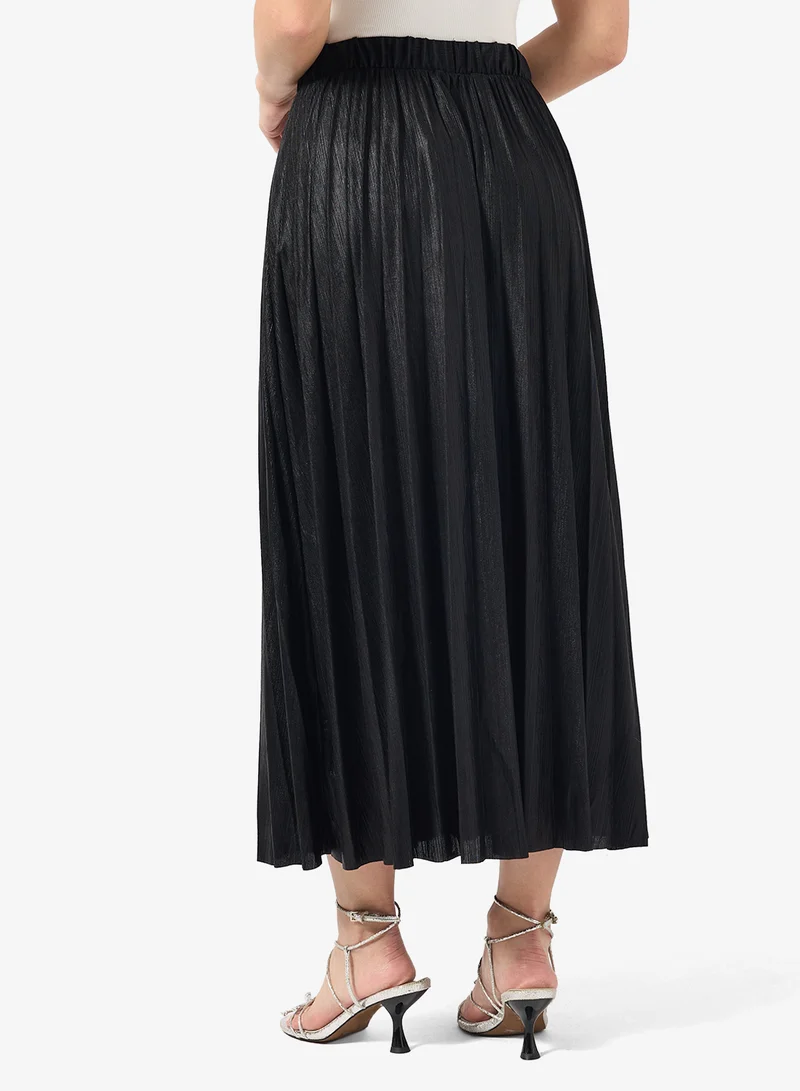 ONLY  Onlsikka Foil Plisse Skirt for Women | Best Price UAE