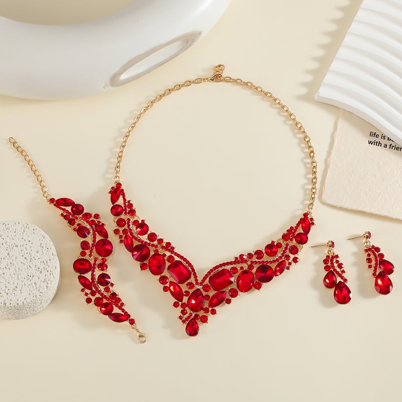 European and American Retro Royal Necklace, Earrings, and Bracelet Set - Elegant Crystal Jewelry for Weddings and Banquets
