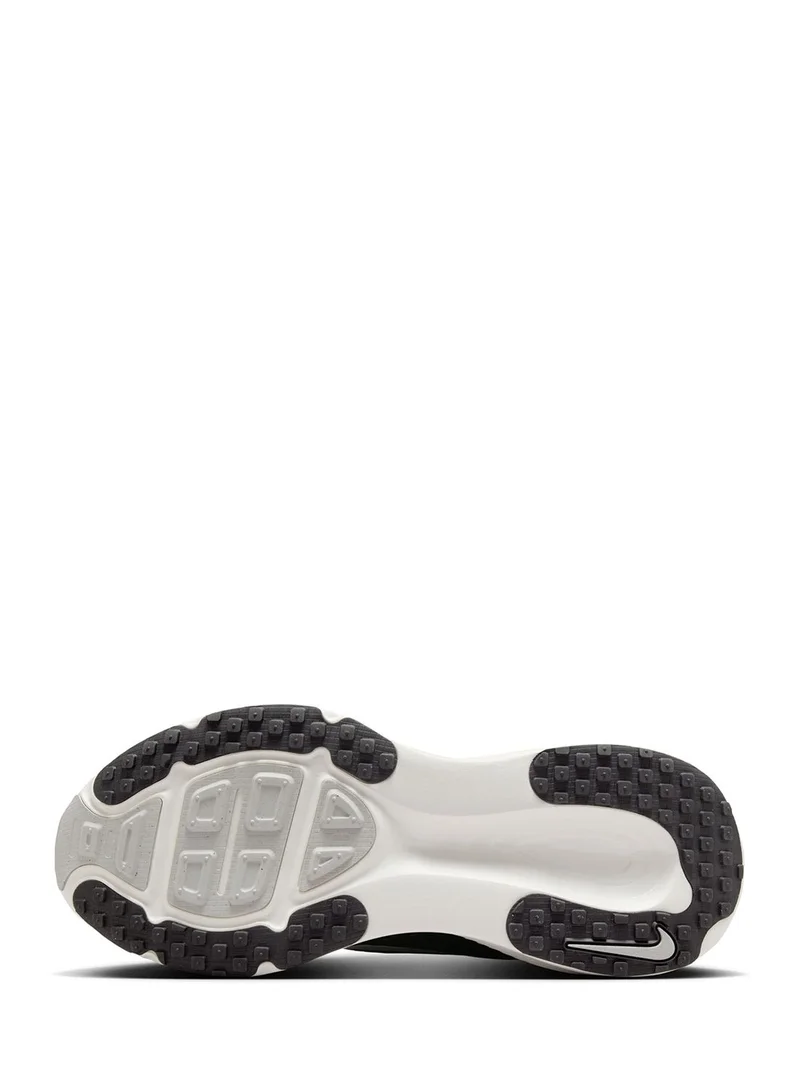 Nike Vomero 18