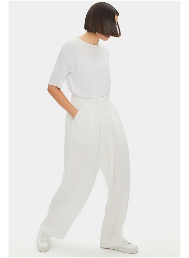 جون June Viscose Blend Flowy Trouser White