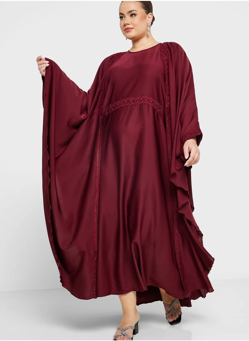 Khizana Plus size embroidered front layered abaya with sheila