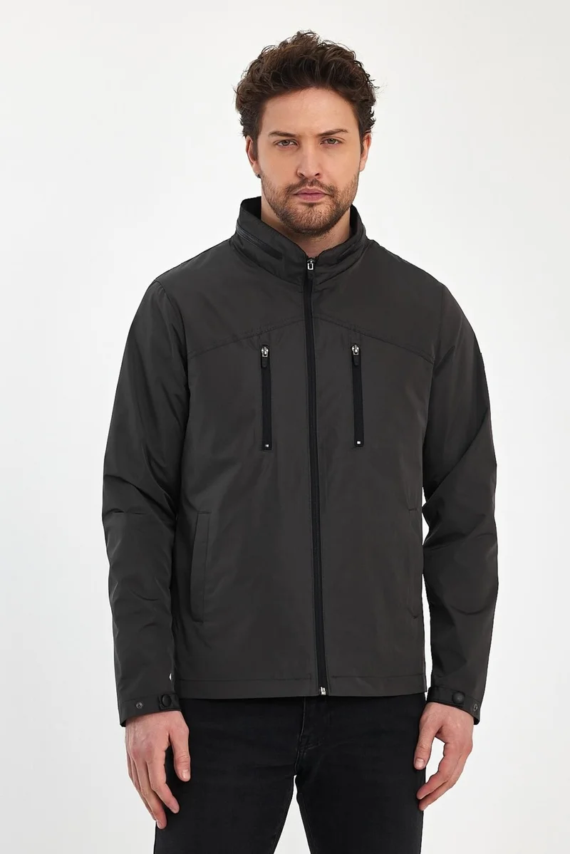 سيفيست Men's Grey Stand Collar Multi-Pocket Water and Wind Repellent Seasonal Coat & Jacket