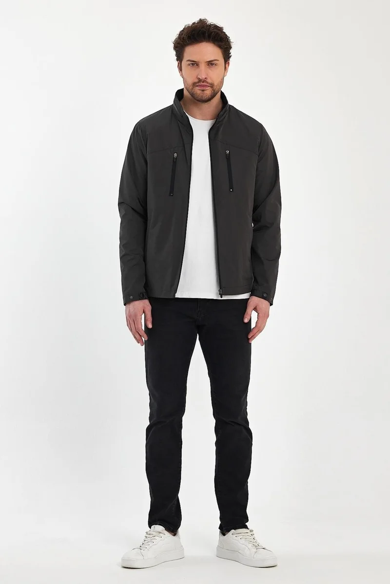 سيفيست Men's Grey Stand Collar Multi-Pocket Water and Wind Repellent Seasonal Coat & Jacket