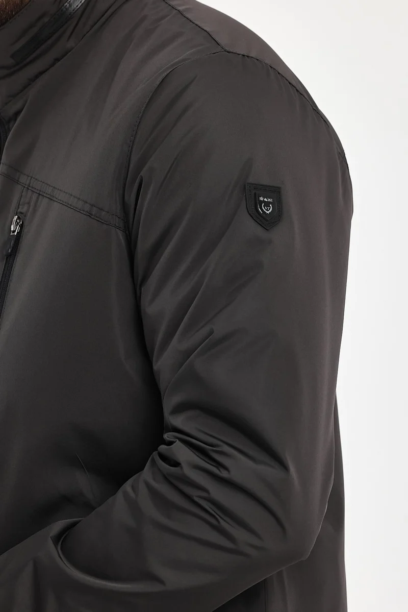 سيفيست Men's Grey Stand Collar Multi-Pocket Water and Wind Repellent Seasonal Coat & Jacket