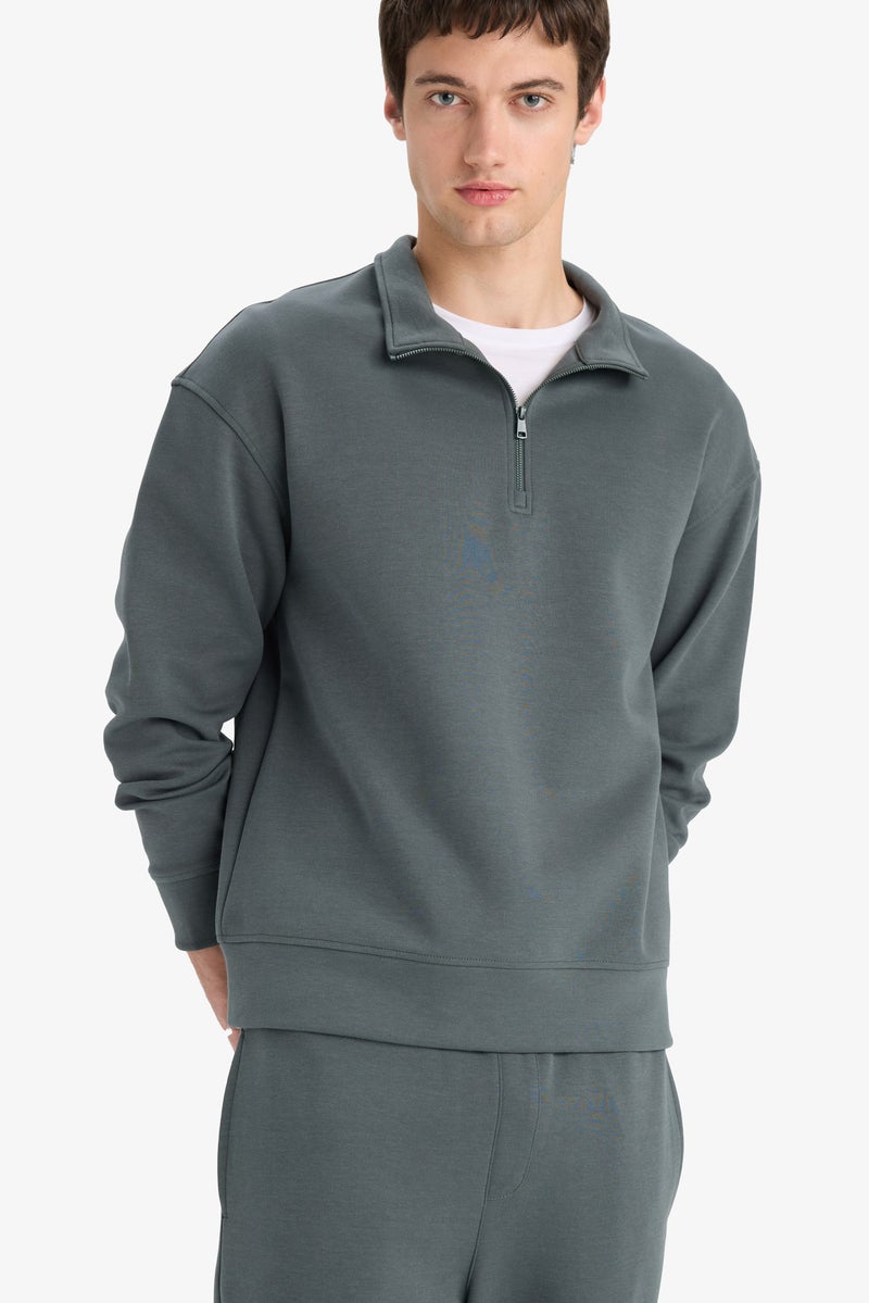 DeFacto Green Man Boxy Fit Long Sleeve Sweatshirt Casual - Image 1