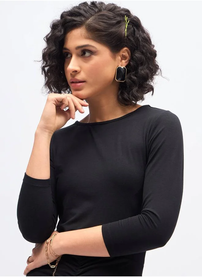SASSAFRAS Gathered Bodycon Midi Dress with 3/4 Sleeves by Styli