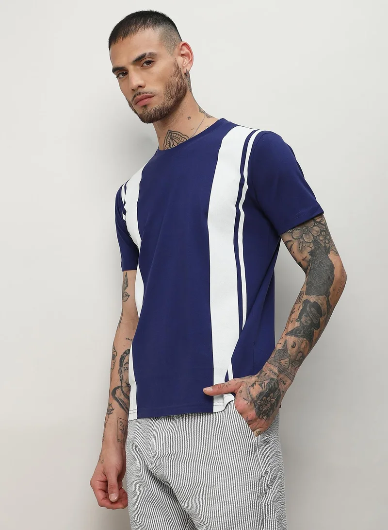 كامبوس سوترا تي شيرت رجالي بلوحة متباينة عمودية