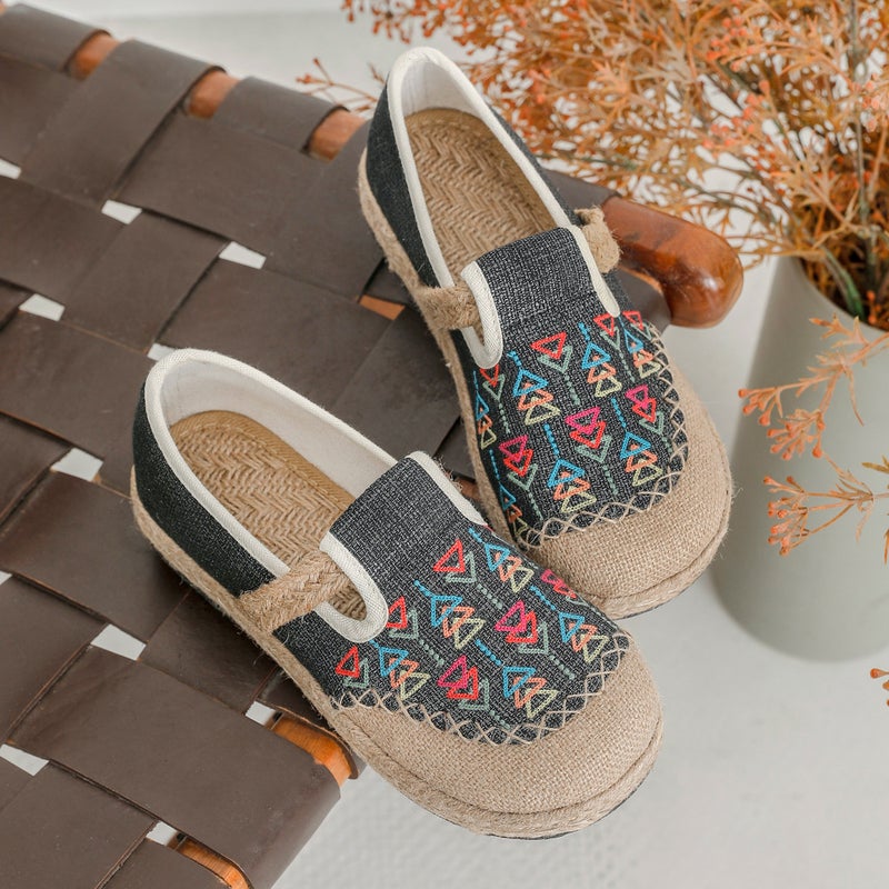 Original Exquisite Embroidered Shallow Mouth Shoes Dx65 Craft Stitching Linen Casual Shoes - Image 4