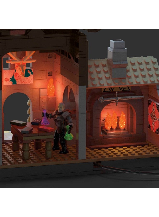 Mega Brands مجموعة ألعاب البناء MEGA The Witcher، صيد غريفين جيرالت مع 1170 قطعة، 1 شخصية ميكرو أكشن وإكسسوارات، مجموعة للبالغين - Image 5