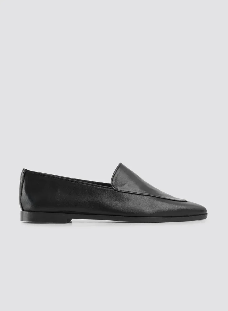 لانجوتش Women's Sahara Loafer