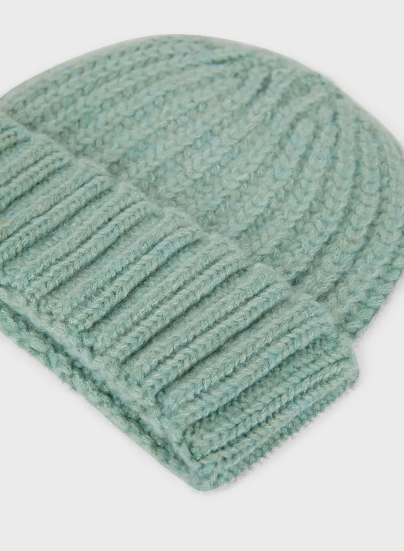 DeFacto Letter Patch Detail Beanie
