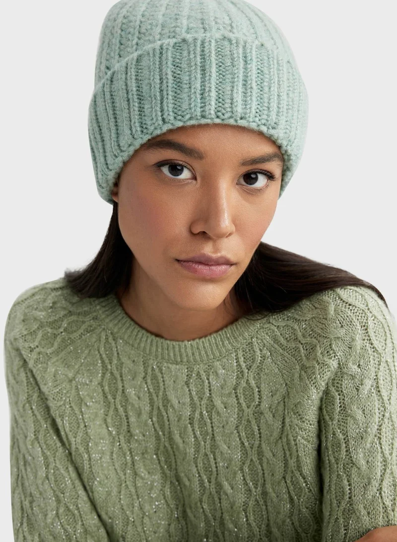 DeFacto Letter Patch Detail Beanie