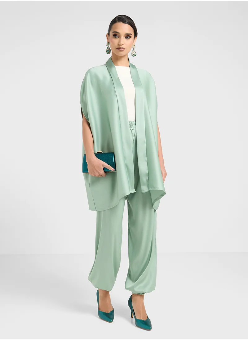 هيا كلوزيت Cape Sleeve Blouse & Pants Set