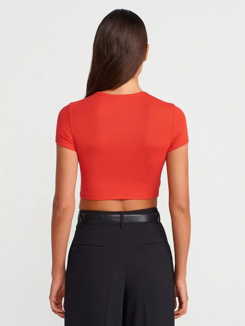 ديلفين DILVIN Women's Crop Slim-Fit Crew Neck T-Shirt