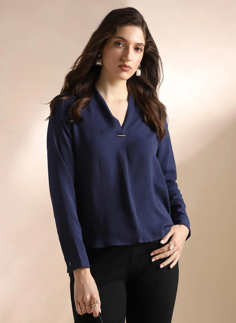 globus Globus Women Navy Blue V-Neck Cuffed Sleeves Self Design Workwear Top