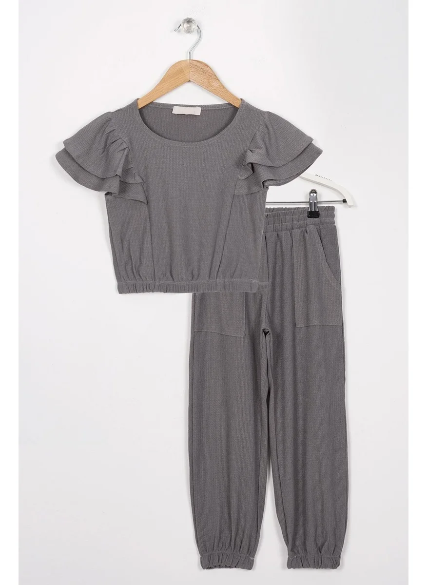 WEWE Crew Neck Ruffle Sleeves Frilled Sleeve Edges Elastic Waist Legs Gray Color Girl's Two Piece Set