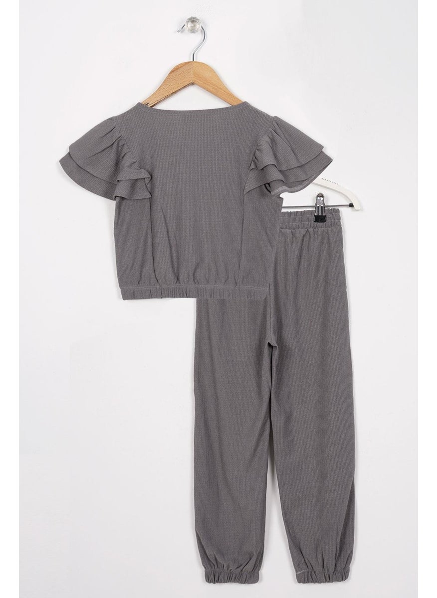 WEWE Crew Neck Ruffle Sleeves Frilled Sleeve Edges Elastic Waist Legs Gray Color Girl's Two Piece Set  - Image 3