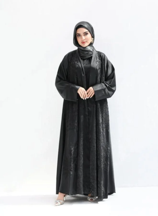 ارتداء ممتاز عباية ليالي