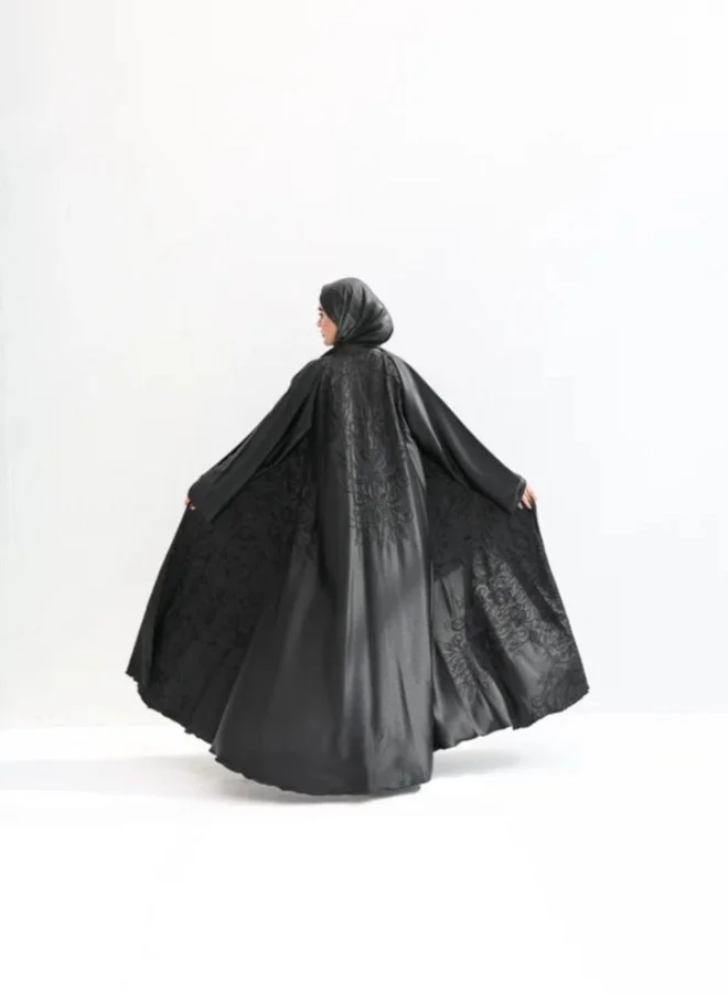 Wear Mumtaz Layali Abaya