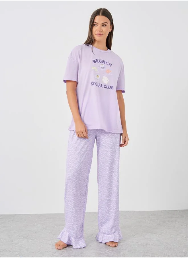 ستايلي Styli Slogan Print Short Sleeve T-Shirt and Pyjama Set