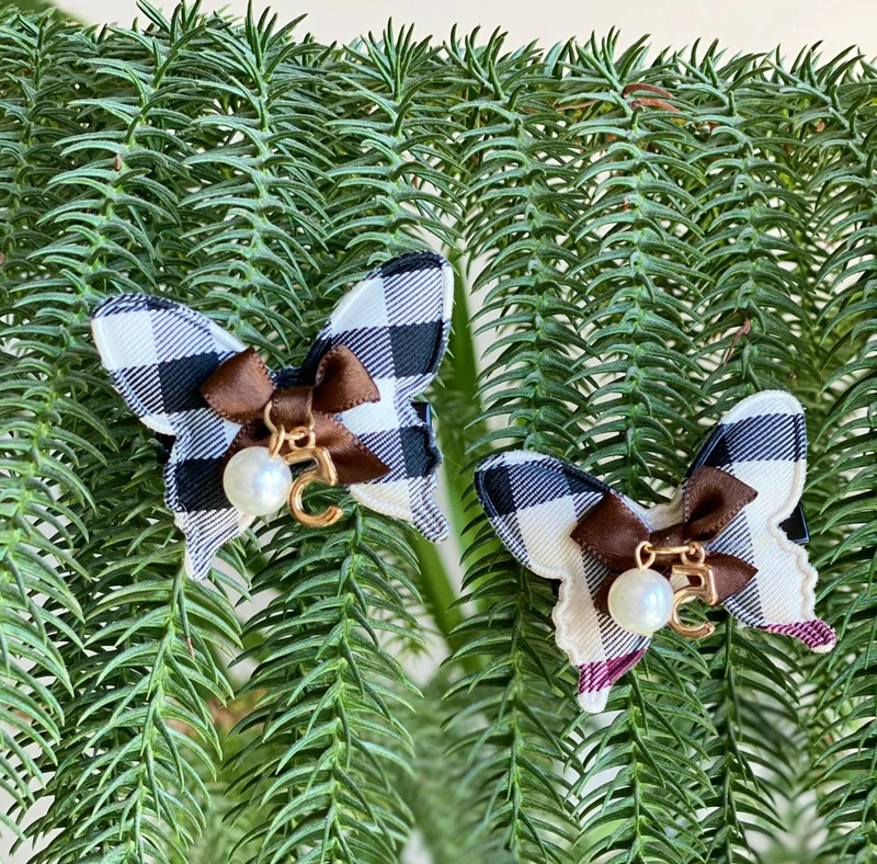 Queen Aksesuar Queen Accessory Trend Fashion Luxury 2 Piece Mini Plaid Pearl Stone Bow Clasp Clasp Set Butterfly