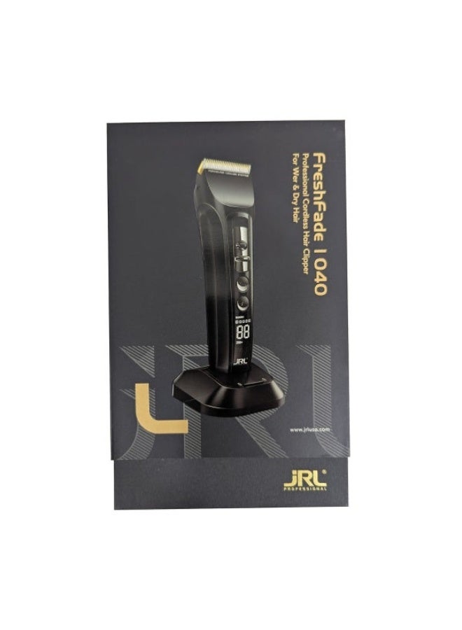 جي آر إل بروفيشنال ماكينة حلاقة وتشذيب الشعر الاحترافية JRL 1040 للرجال، لاسلكية وقابلة لإعادة الشحن، مزودة بشاشة LCD، و5 إعدادات للسرعة، وشفرات دقيقة، وأمشاط توجيه. لون تان - Image 2