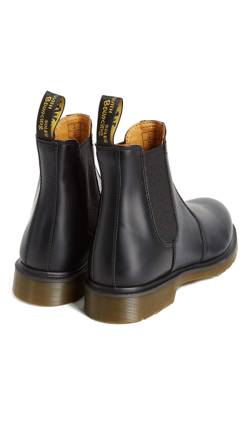 Dr Martens Dr. Martens, 2976 Leather Chelsea Boot for Men and Women, Black Smooth, 12 US Women/11 US Men - Image 3