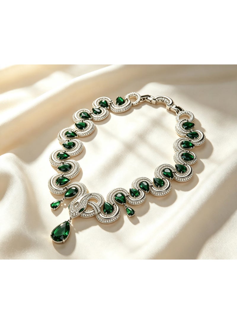Emerald‑style Women's Necklace, Inlaid with Green Zircon. Dignified and elegant, specially designed for Middle‑Eastern women, luxury jewelry. Suitable for wedding banquets, weddings, holiday gifting, ideal for engagements, as a gift for mother and girlfriend. - Image 2
