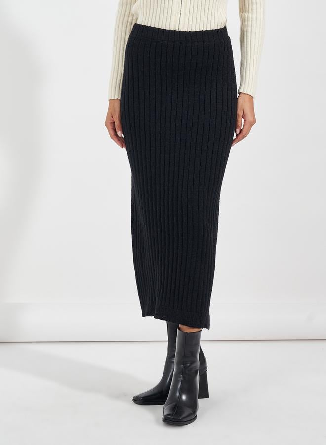 Styli Textured Knit Straight Maxi Skirt  - Image 2
