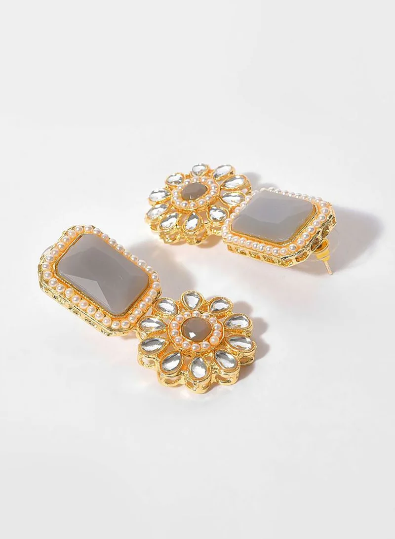 SOHI Gold Plated Stone Designer Necklace Set
