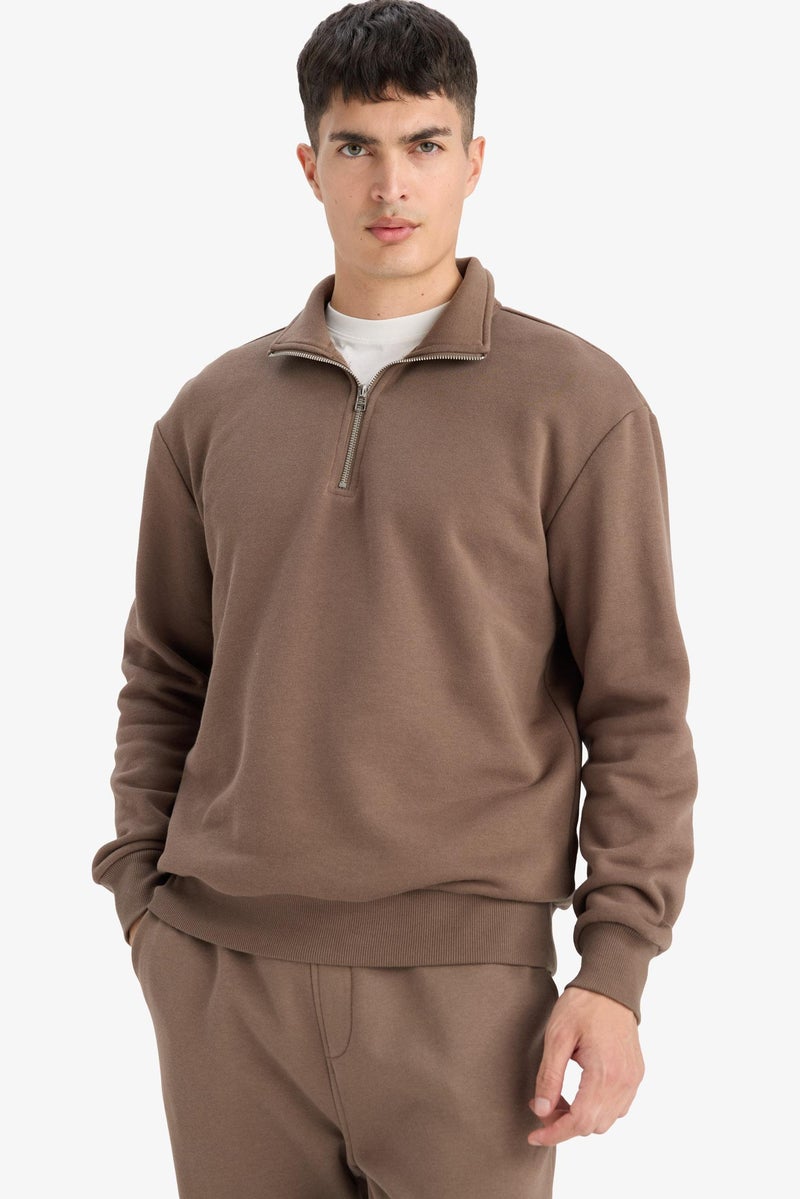 DeFacto Green Man Regular Fit Sweatshirt Casual - Image 3