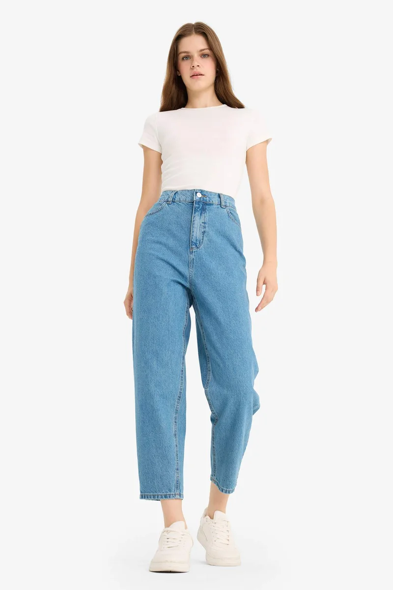 ديفاكتو Paperbag High Waist Ankle Length Jeans