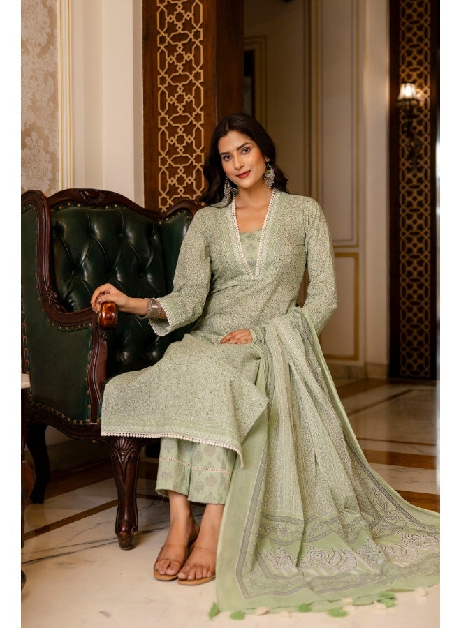 Rangeelo Green Floral Printed Kurta Set for Women - Image 2