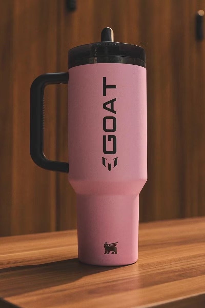 ستانلي ميسي تصميم مشترك كوب حراري بمقبض وقشة من الفولاذ المقاوم للصدأ مع فراء الماعز - Image 2