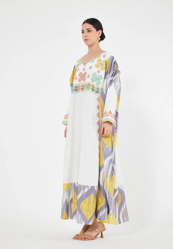 Thouq Tiered Sleeve Embroidered Jalabiya