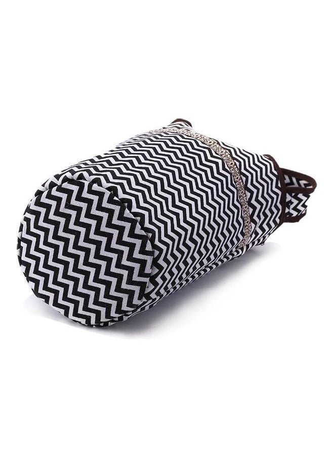 Yoga Portable Bag Color Black Waves With Large Size Zipper Pocket Holds More Accessories Fit Most Size Mats Easy Access Lightweight Comfortable Shoulder Strap Simple And Fashionable Style