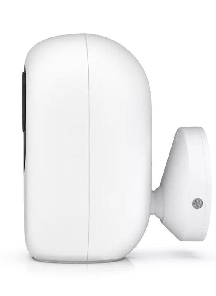 UBIQUITI - Unifi G4 Instant Camera 2K HD 30 FPS with Built in IR LEDs and IPX5 Rated Weatherproof Casing White - Image 1